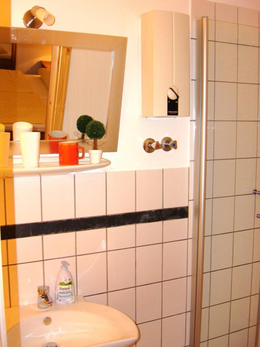 Mosel Ferienhaus Kleine Merle Zell an der Mosel Luaran gambar