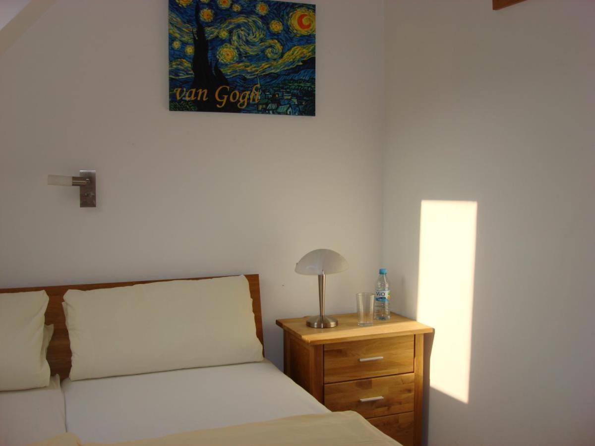 Mosel Ferienhaus Kleine Merle Zell an der Mosel Luaran gambar